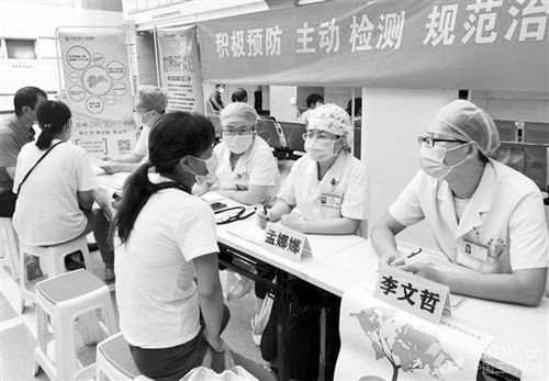 開(kāi)展義診咨詢健康宣教服務(wù)活動(dòng) 守護(hù)社區(qū)健康新篇章